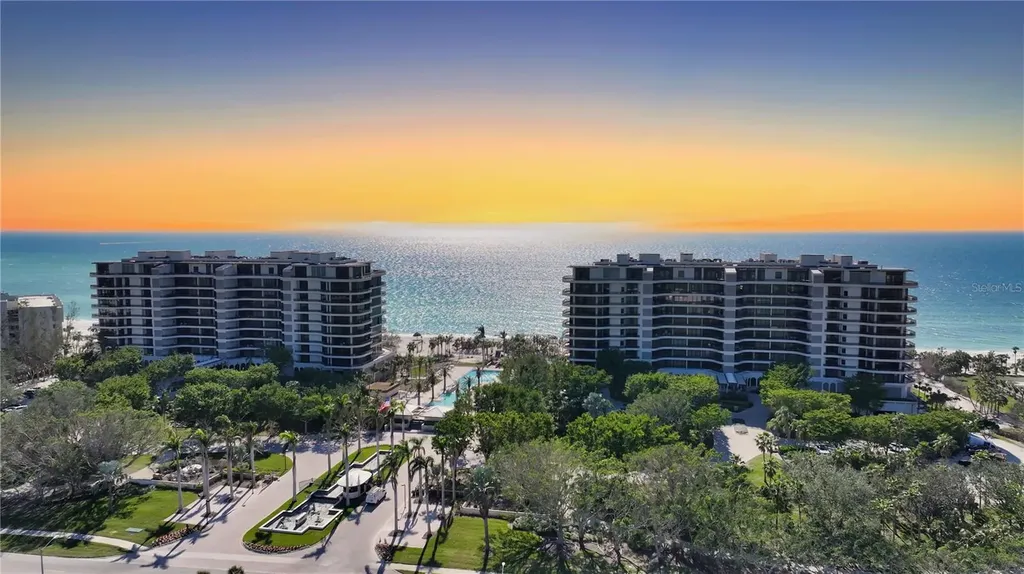 415 L Ambiance Drive Longboat Key FL 34228