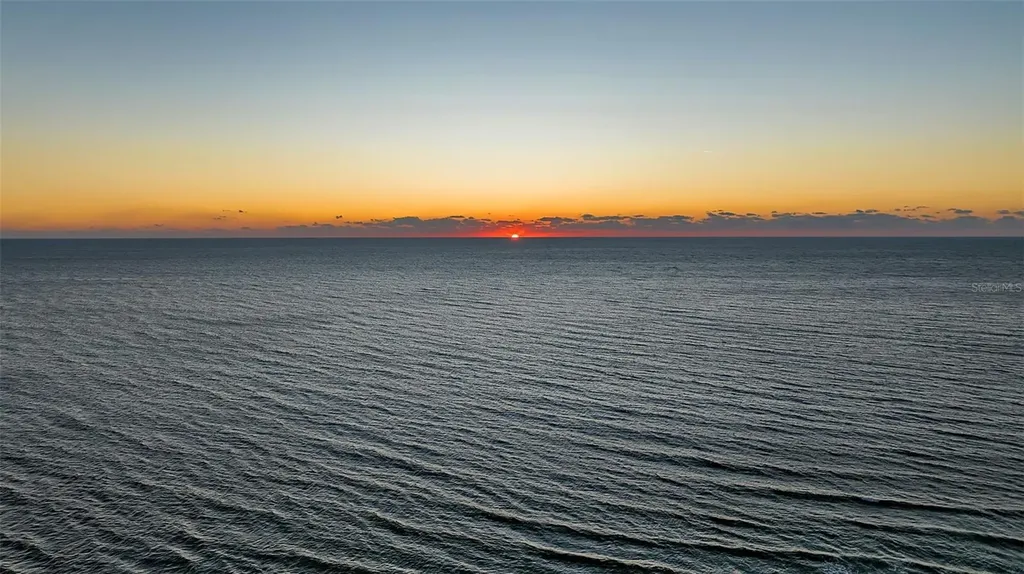 415 L Ambiance Drive Longboat Key FL 34228