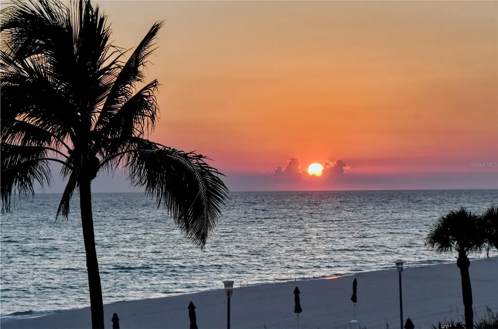 415 L Ambiance Drive Longboat Key FL 34228
