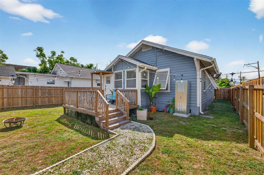 447 23rd Street N St Petersburg FL 33713