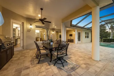 19452 Beacon Park Place Bradenton FL 34202