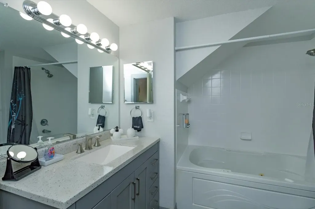 2211 San Vittorino Circle Kissimmee FL 34741
