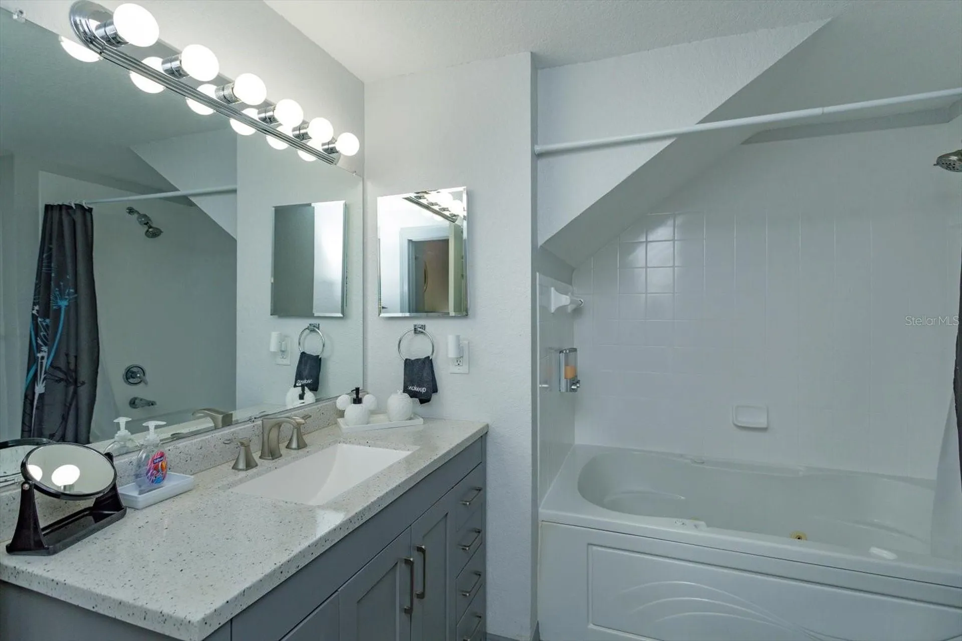 2211 San Vittorino Circle Kissimmee FL 34741