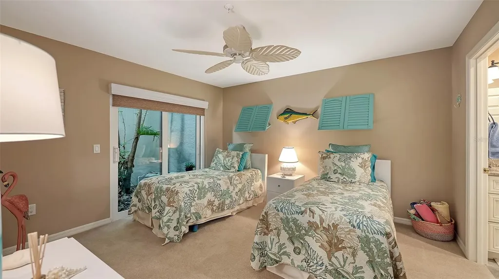2367 Harbour Oaks Drive Longboat Key FL 34228