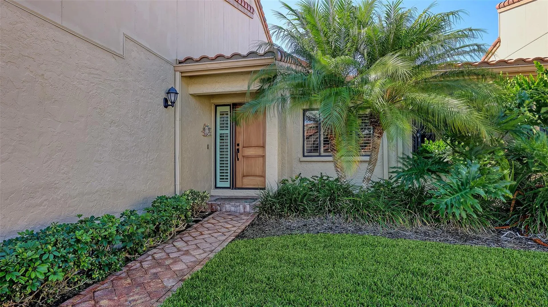 2367 Harbour Oaks Drive Longboat Key FL 34228