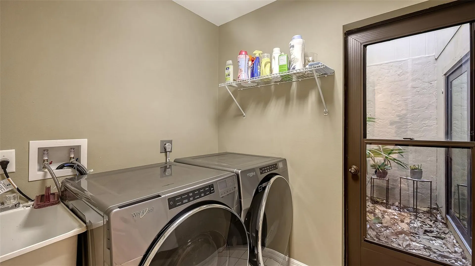 2367 Harbour Oaks Drive Longboat Key FL 34228