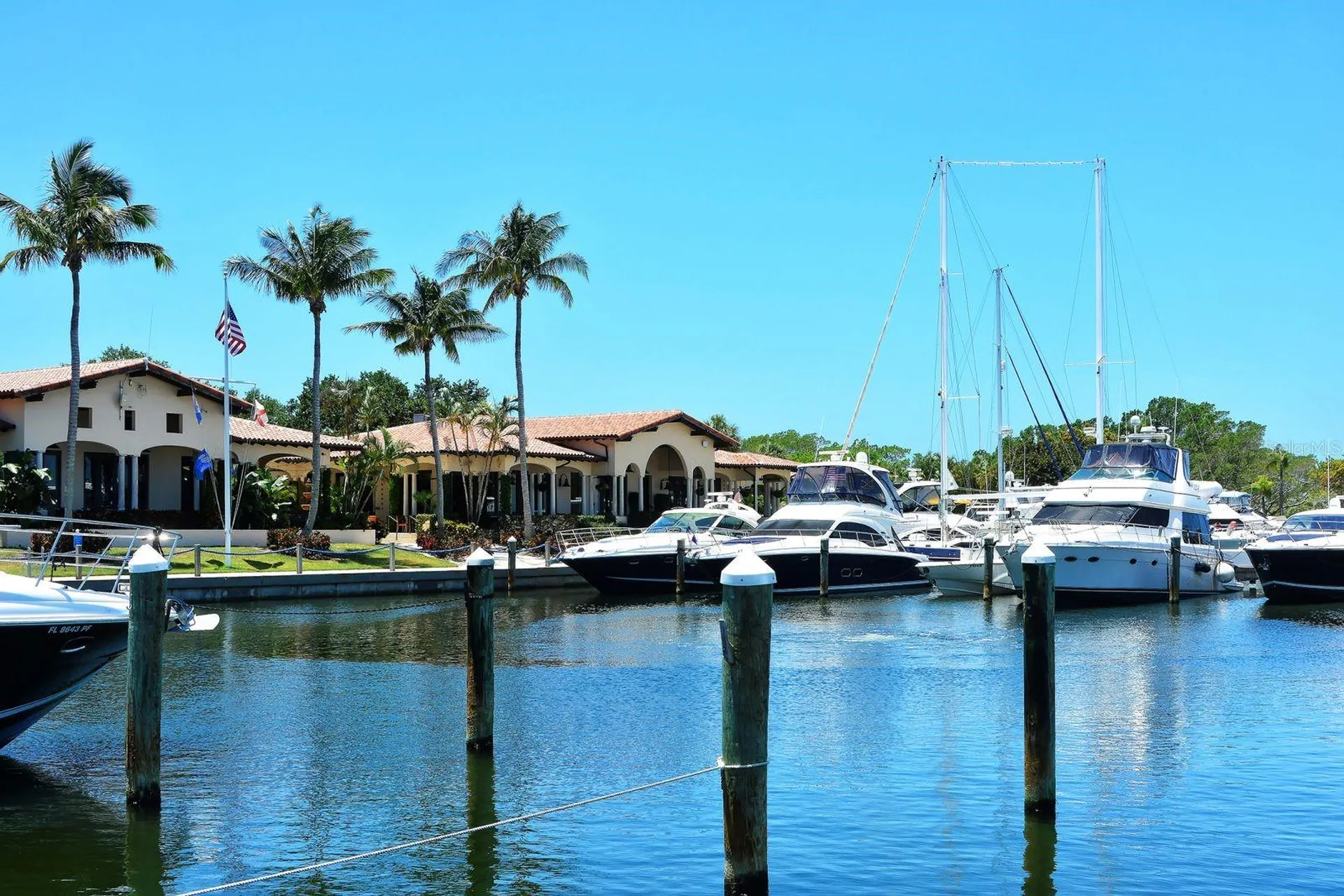 2367 Harbour Oaks Drive Longboat Key FL 34228