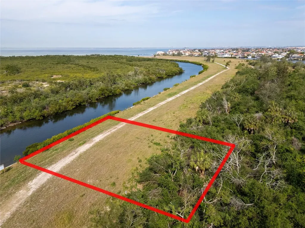 44 Hammock Bay Boulevard Apollo Beach FL 33572