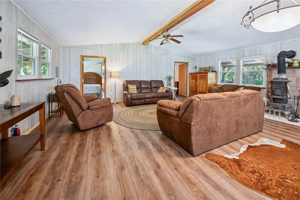 6550 SW 100th Court Cedar Key FL 32625