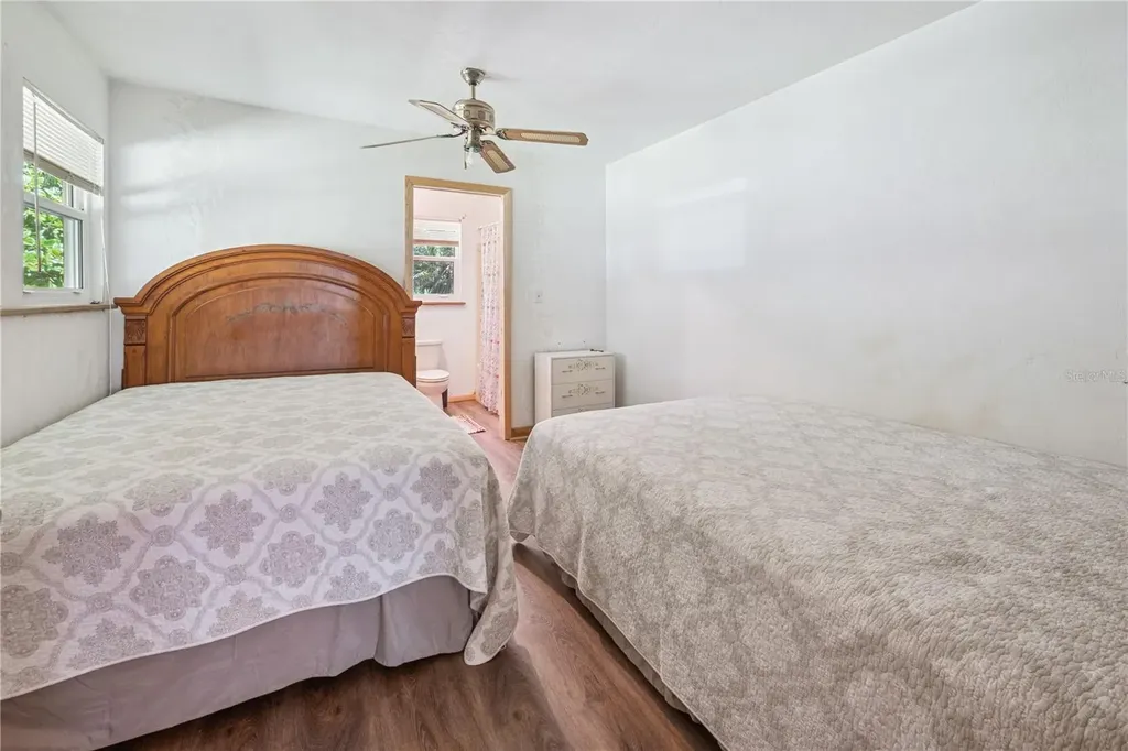 6550 SW 100th Court Cedar Key FL 32625