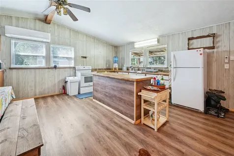 6550 SW 100th Court Cedar Key FL 32625