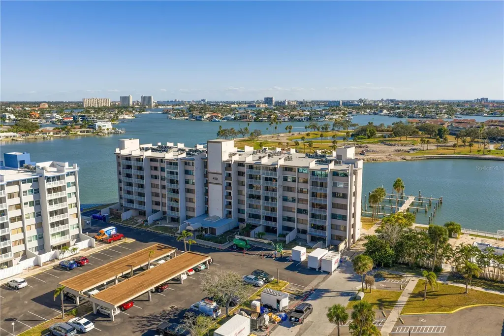 450 Treasure Island Causeway Treasure Island FL 33706