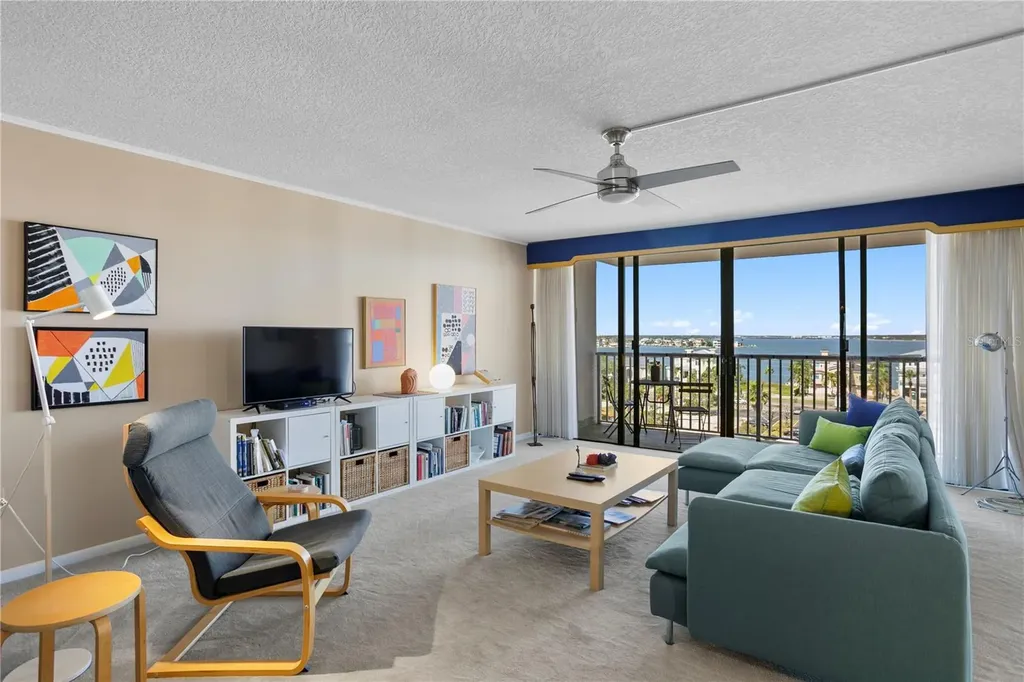 450 Treasure Island Causeway Treasure Island FL 33706