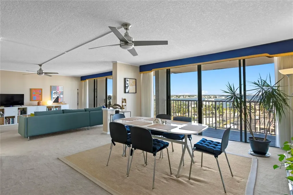 450 Treasure Island Causeway Treasure Island FL 33706