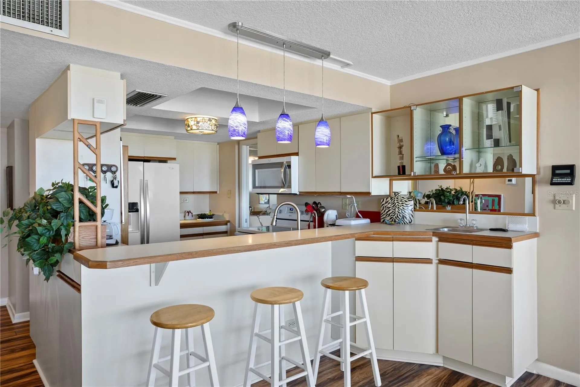 450 Treasure Island Causeway Treasure Island FL 33706