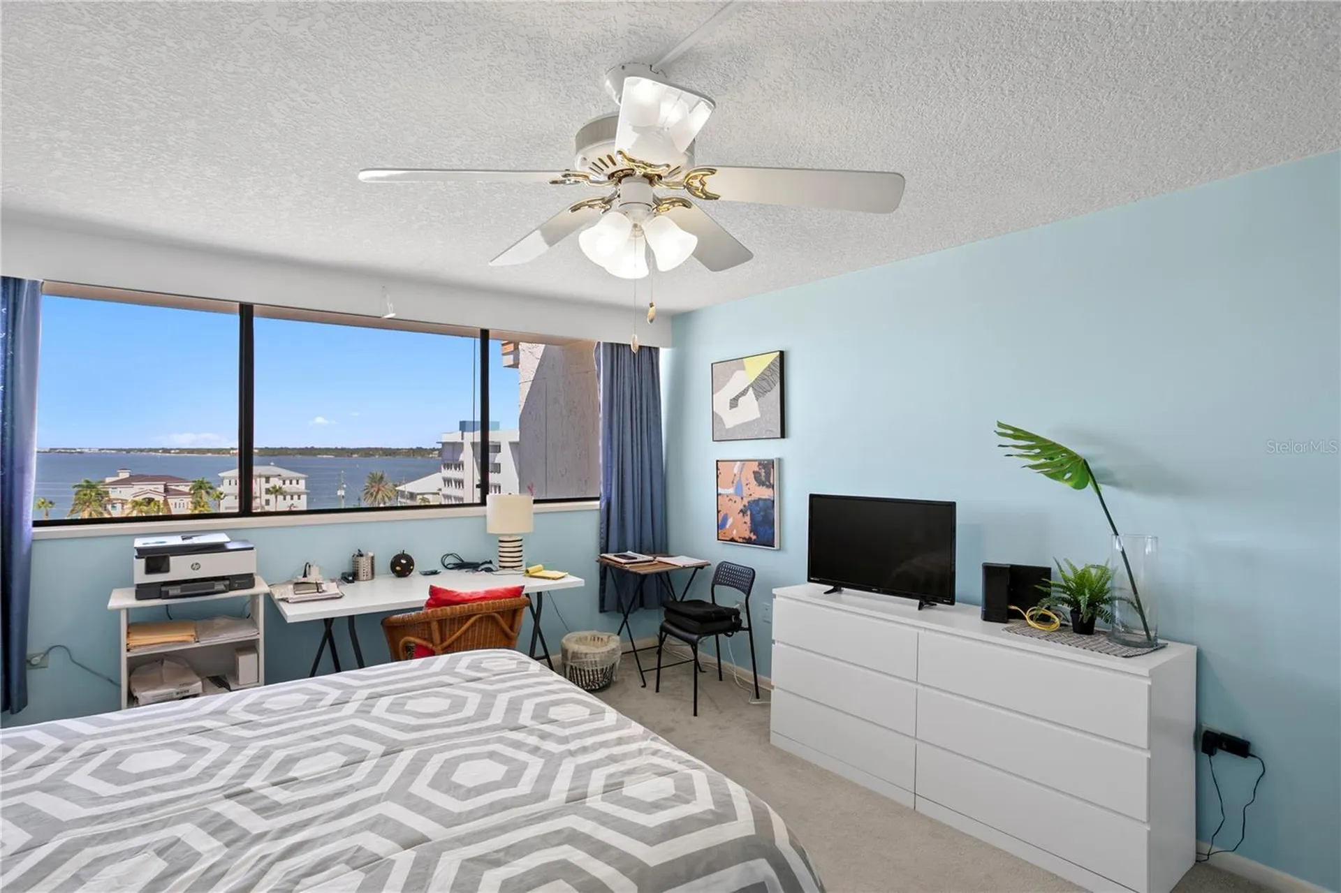 450 Treasure Island Causeway Treasure Island FL 33706