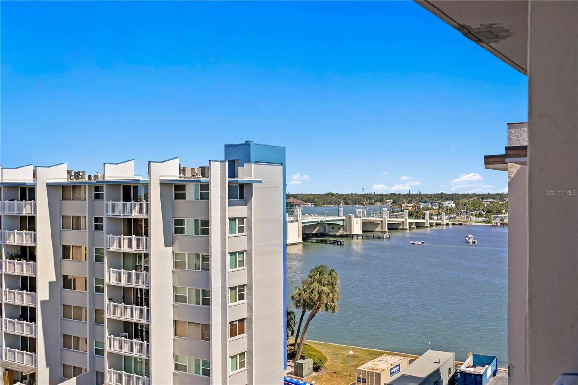 450 Treasure Island Causeway Treasure Island FL 33706