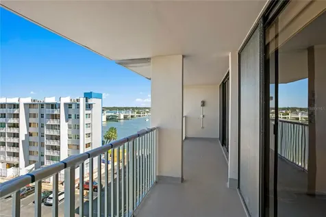 450 Treasure Island Causeway Treasure Island FL 33706