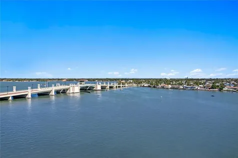 450 Treasure Island Causeway Treasure Island FL 33706