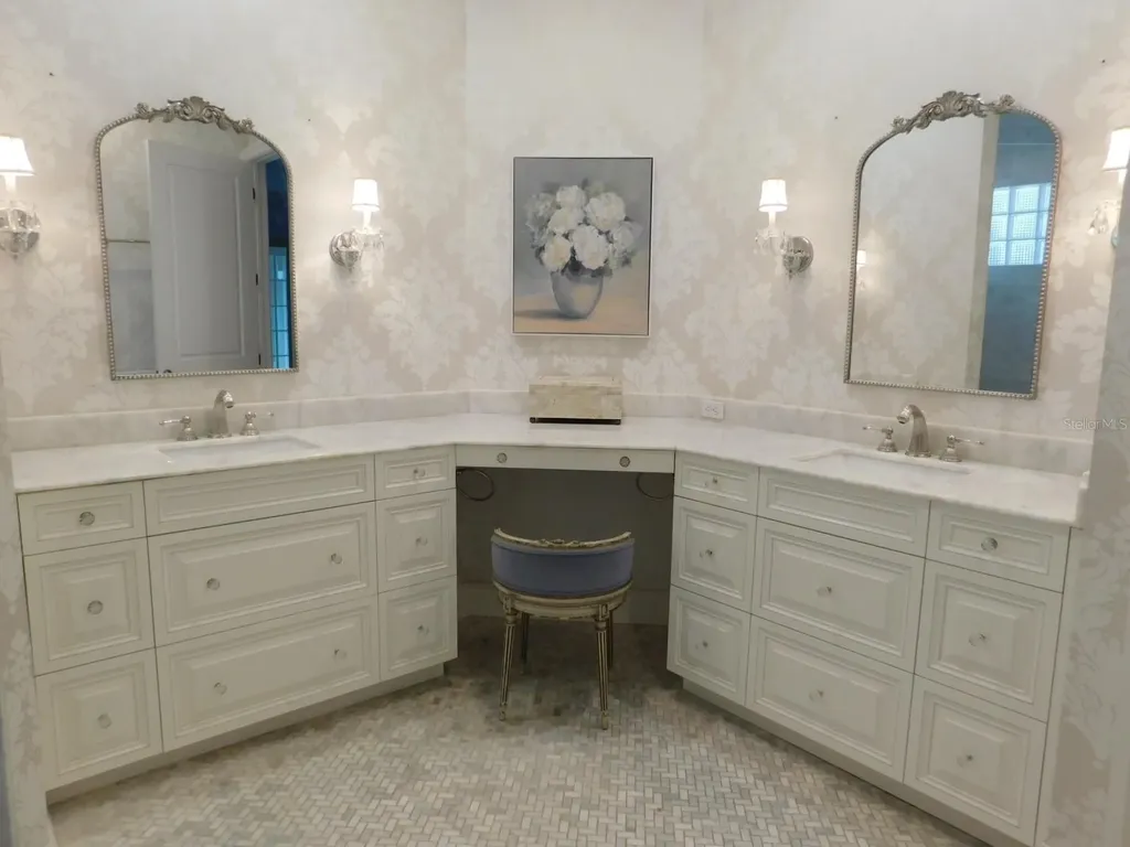 1798 Lincoln Park Circle Sarasota FL 34236