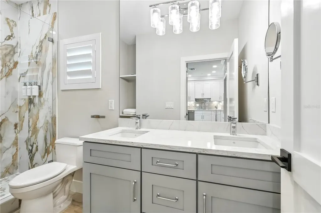 1234 15th Street Sarasota FL 34236