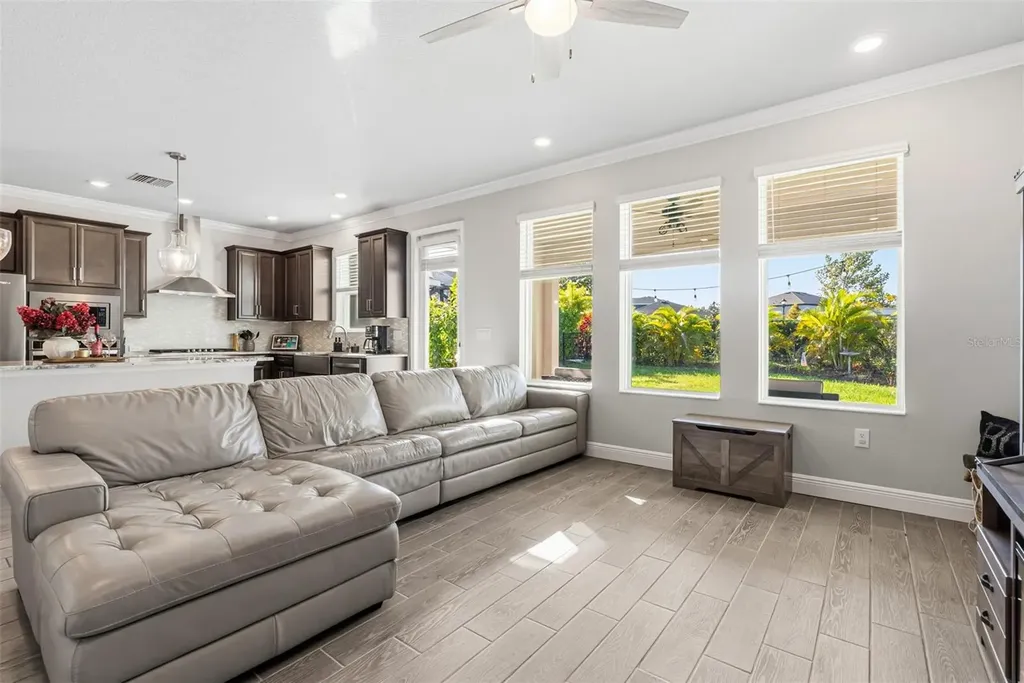 5423 Del Coronado Drive Apollo Beach FL 33572