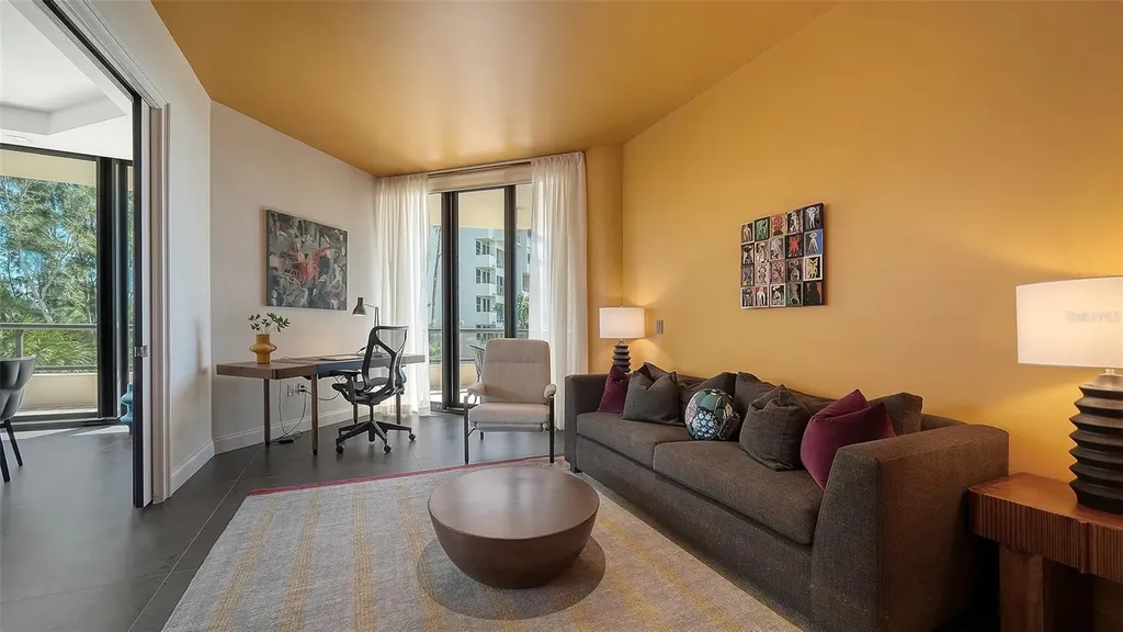415 L Ambiance Drive Longboat Key FL 34228