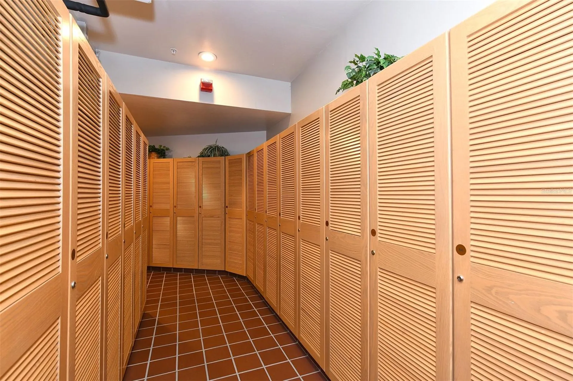 415 L Ambiance Drive Longboat Key FL 34228