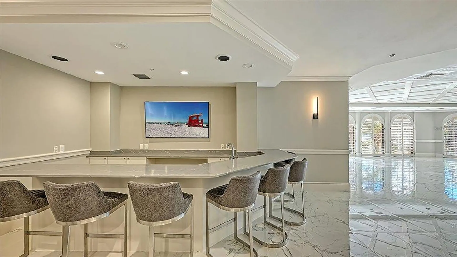 415 L Ambiance Drive Longboat Key FL 34228
