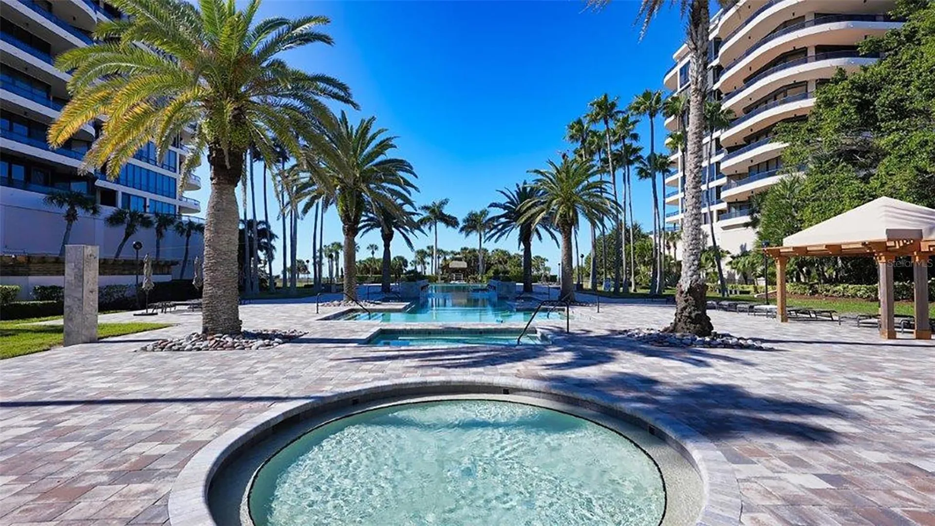 415 L Ambiance Drive Longboat Key FL 34228