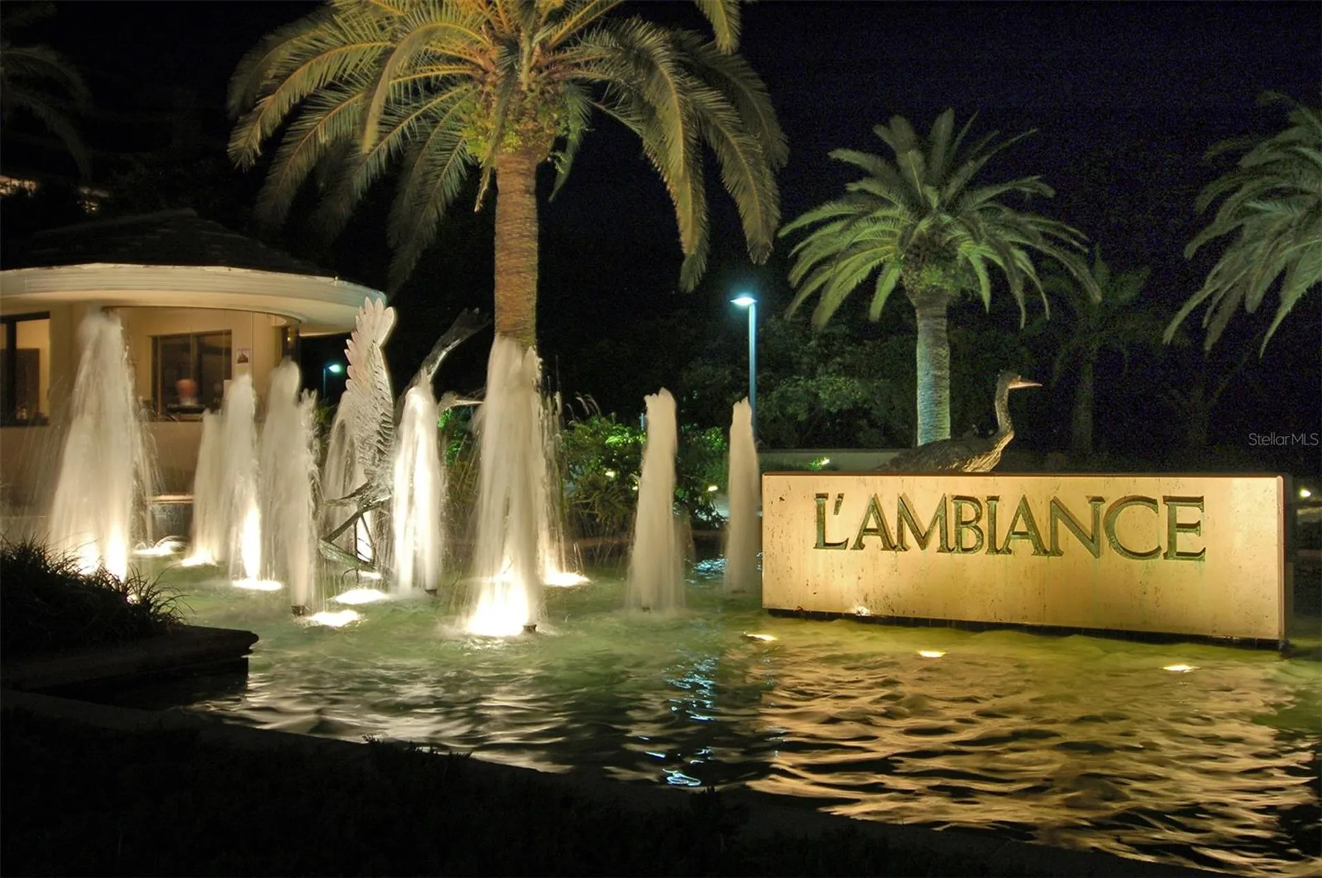 415 L Ambiance Drive Longboat Key FL 34228