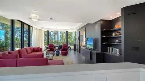 415 L Ambiance Drive Longboat Key FL 34228