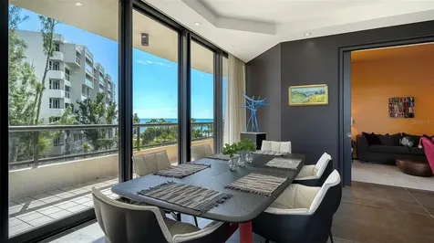 415 L Ambiance Drive Longboat Key FL 34228