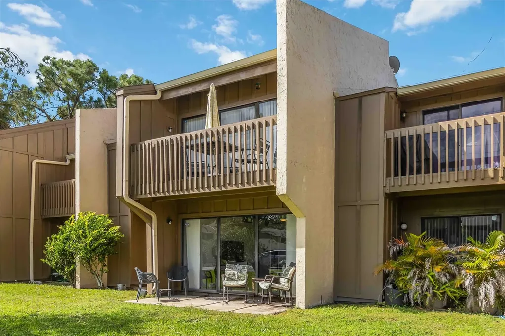 5493 Pine Creek Drive Orlando FL 32811