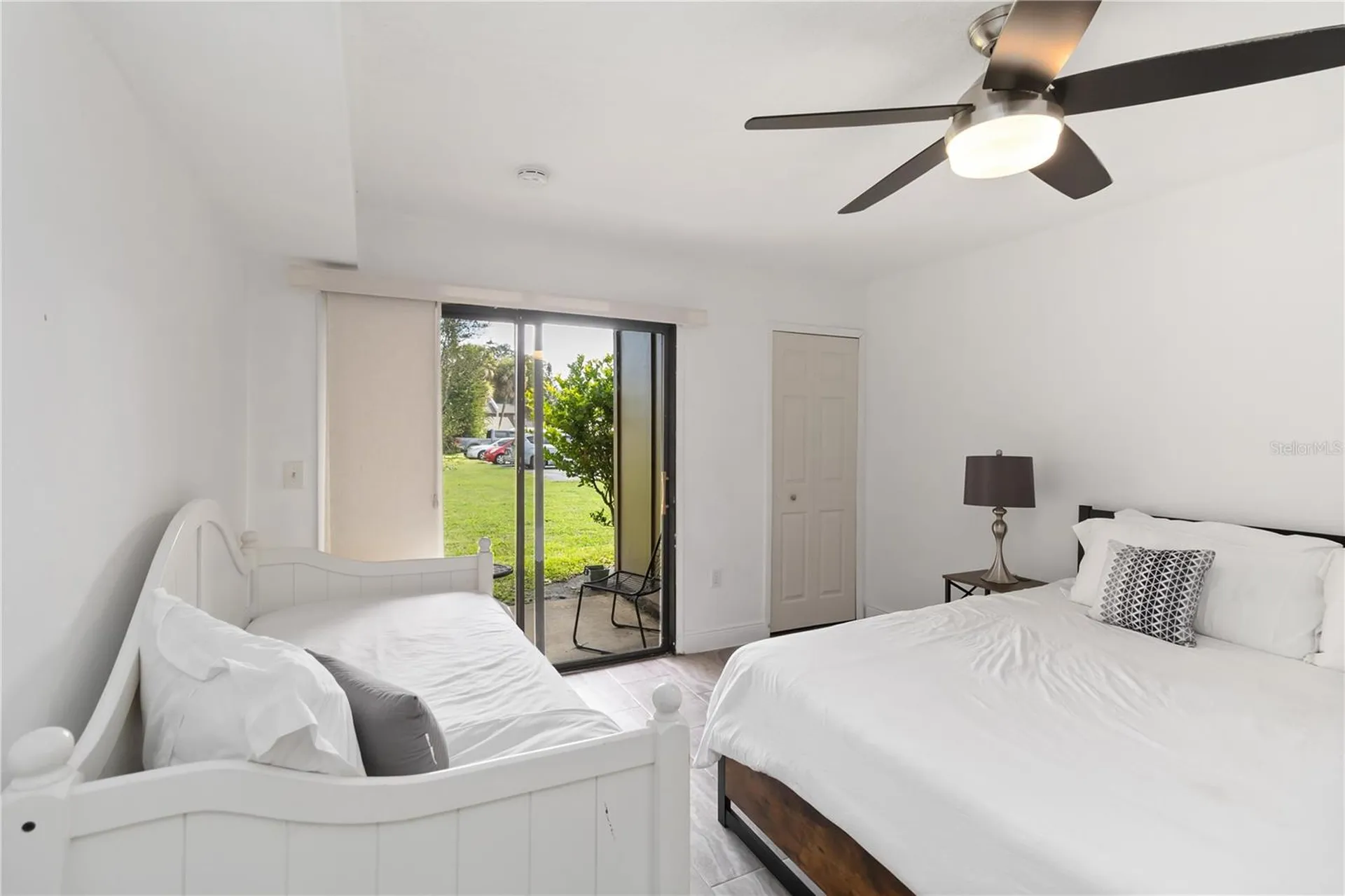 5493 Pine Creek Drive Orlando FL 32811
