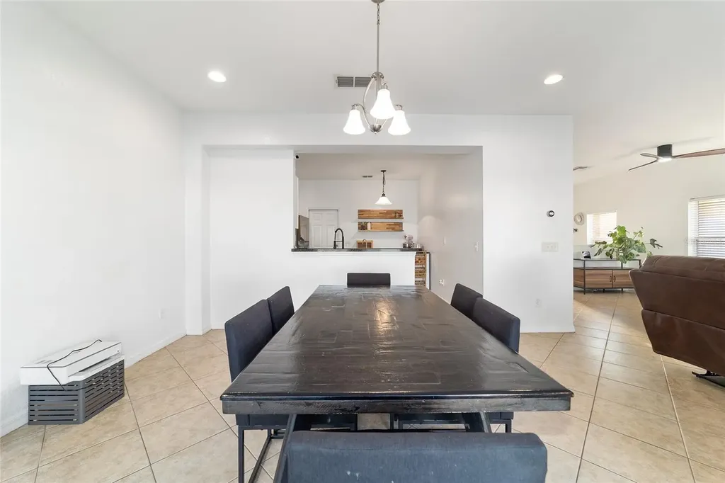 5094 NE 122nd Boulevard Oxford FL 34484