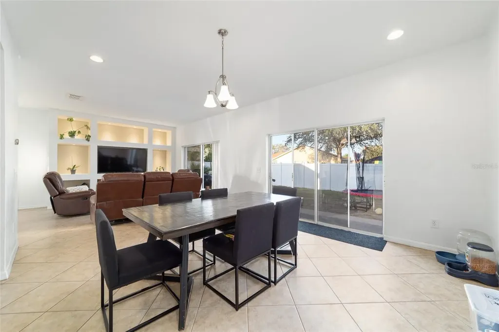 5094 NE 122nd Boulevard Oxford FL 34484