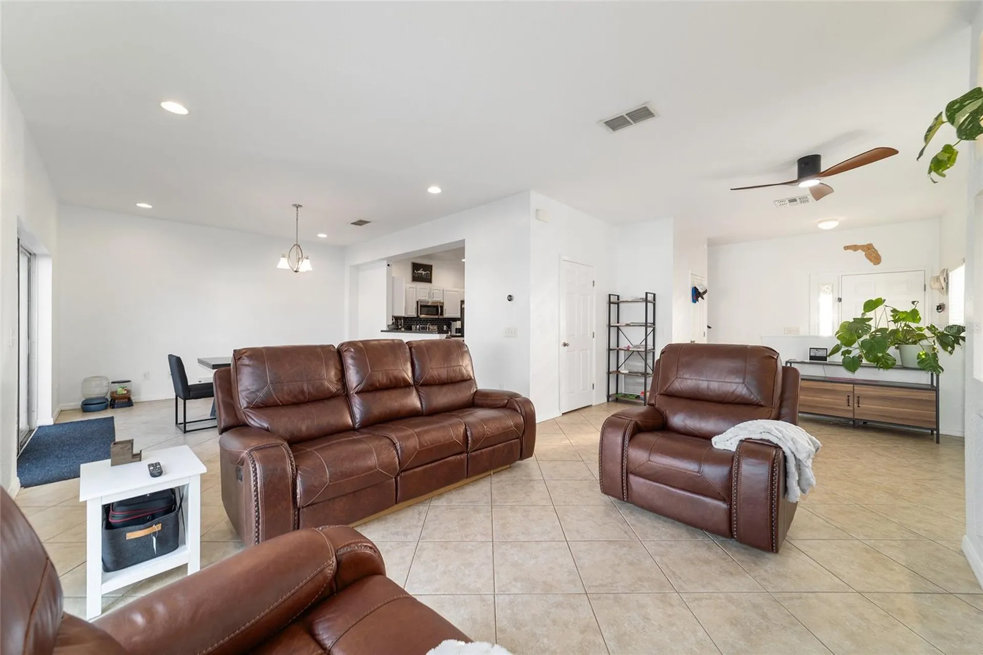 5094 NE 122nd Boulevard Oxford FL 34484