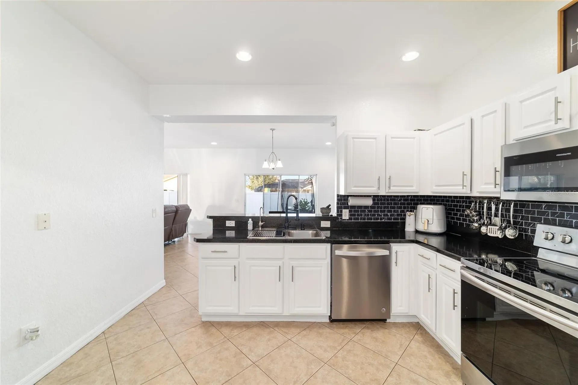 5094 NE 122nd Boulevard Oxford FL 34484