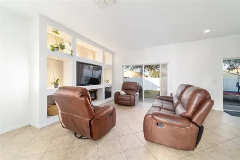 5094 NE 122nd Boulevard Oxford FL 34484