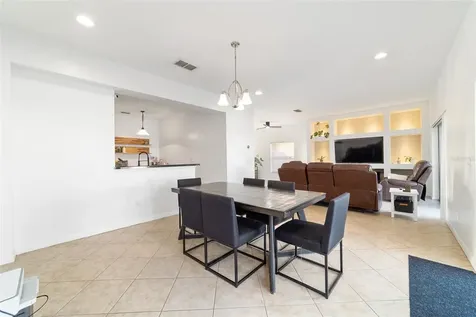 5094 NE 122nd Boulevard Oxford FL 34484
