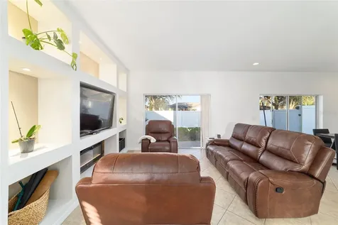 5094 NE 122nd Boulevard Oxford FL 34484