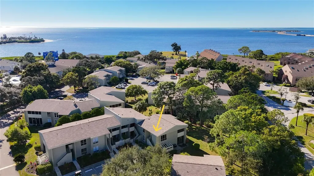 510 Windrush Bay Drive Tarpon Springs FL 34689