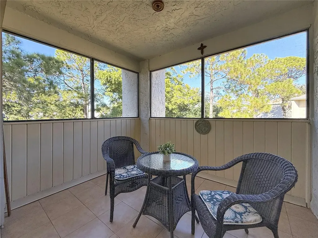 510 Windrush Bay Drive Tarpon Springs FL 34689