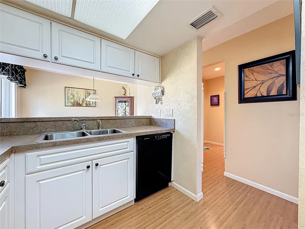 510 Windrush Bay Drive Tarpon Springs FL 34689