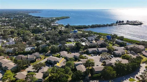 510 Windrush Bay Drive Tarpon Springs FL 34689