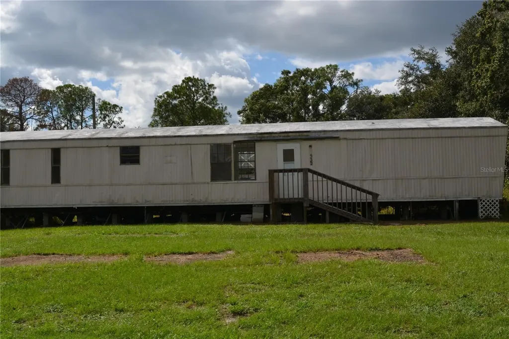 4422 Rose Street Valrico FL 33596