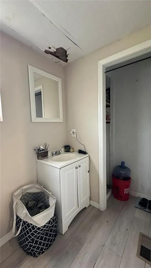 4422 Rose Street Valrico FL 33596