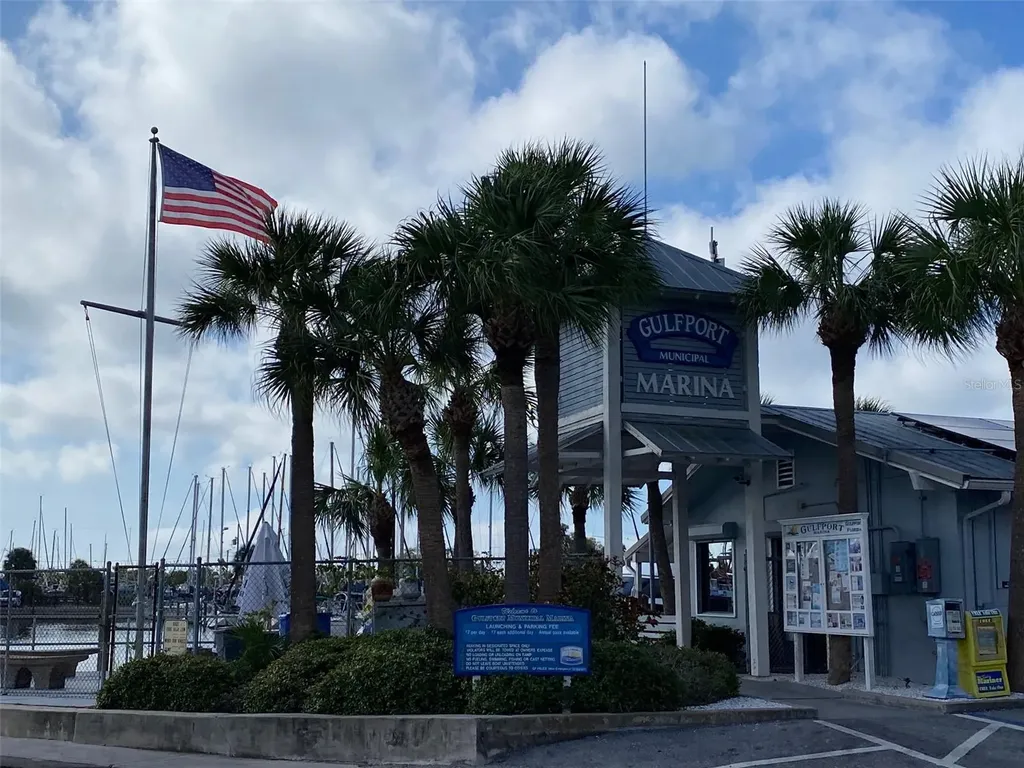 2800 Tifton Street Gulfport FL 33711