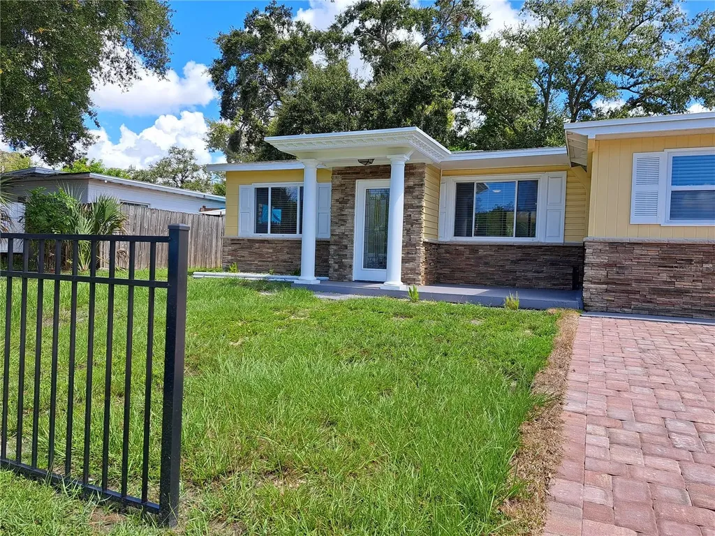 844 67th Street S South Pasadena FL 33707